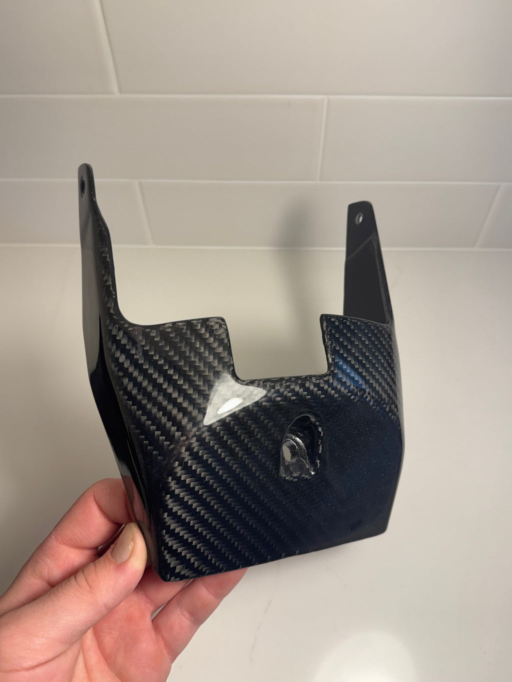 Eride carbon battery lid lock